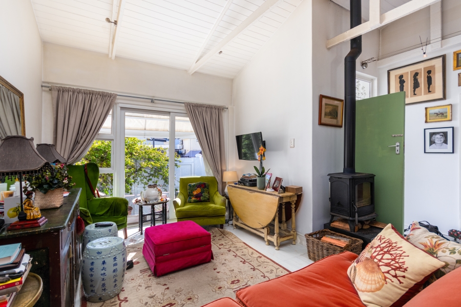 2 Bedroom Property for Sale in Claremont Upper Western Cape